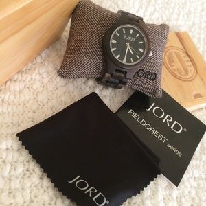 JORD wood watch FIELDCREST series ✨